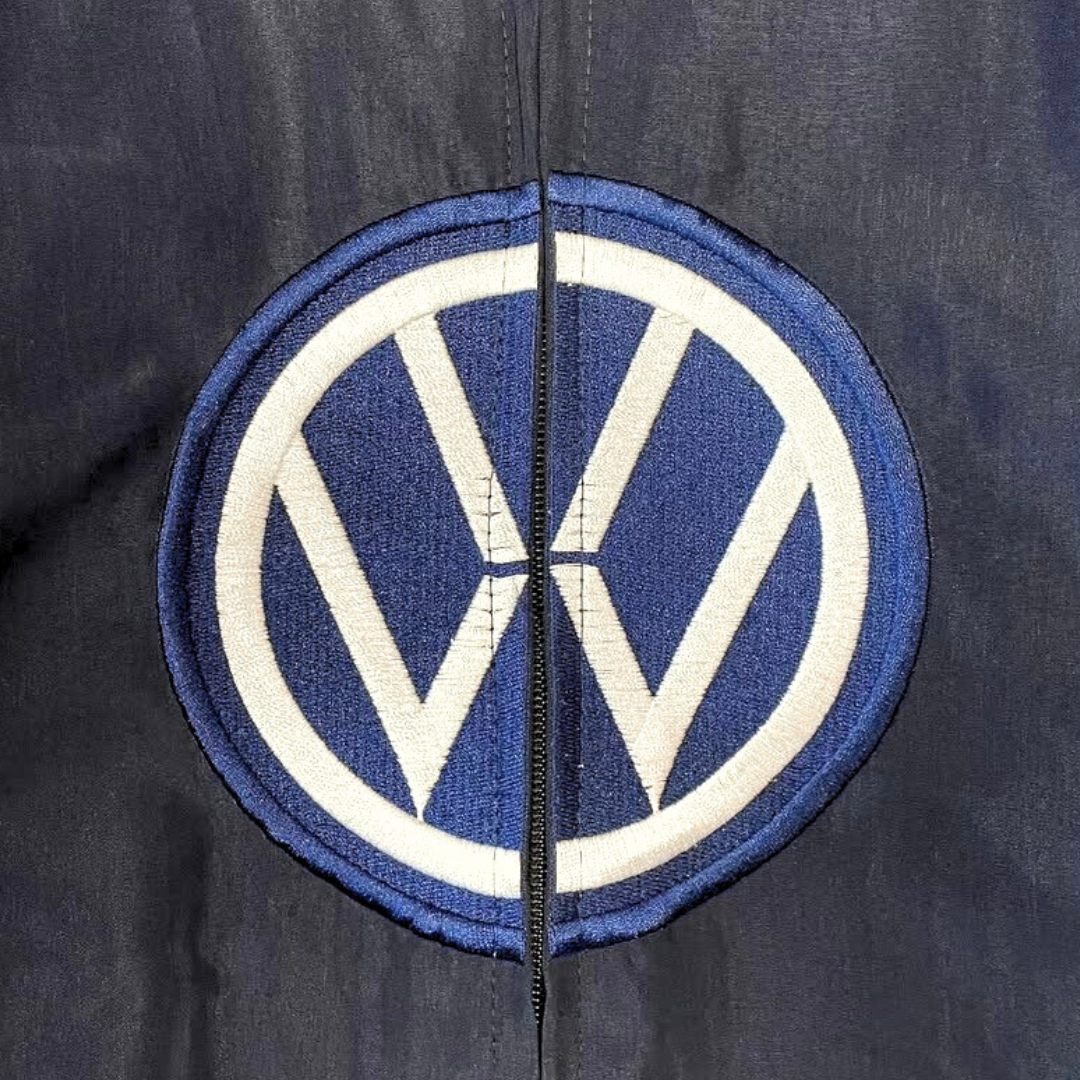 LEXUS-RENNJACKE