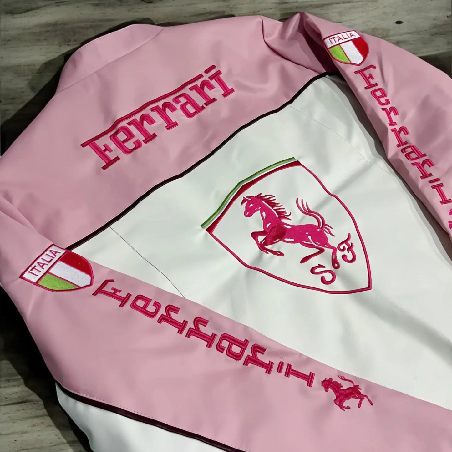 GIACCA IN PELLE FERRARI F1 ROSA